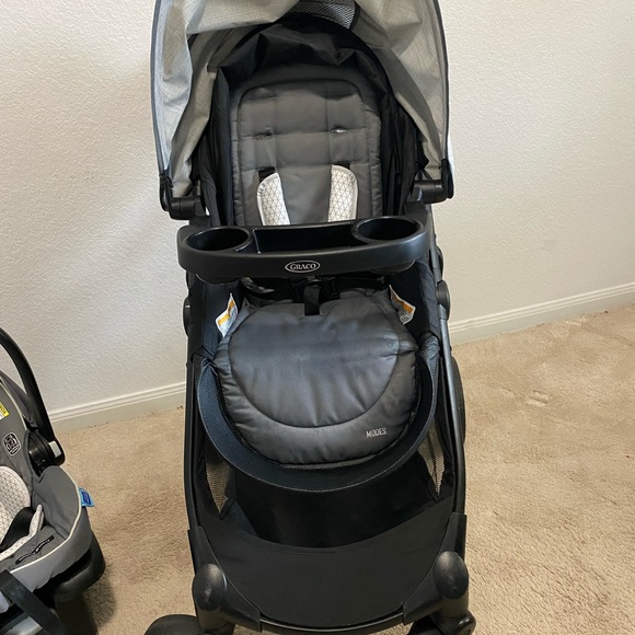 Graco modes travel system with SnugRide Infant Car - Picture 4 of 7